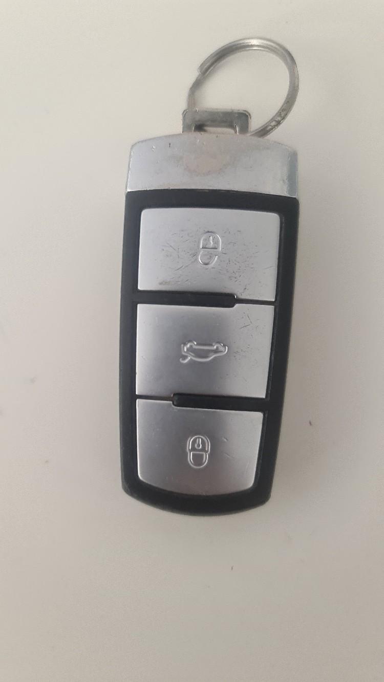 VW Autoschlüssel (vom Passat 3c) #1
