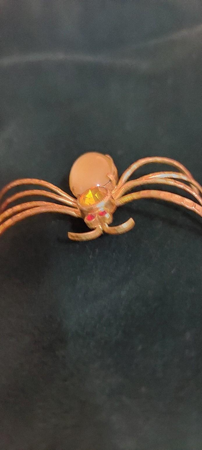 Ausgefallener Schmuck Brosche #1