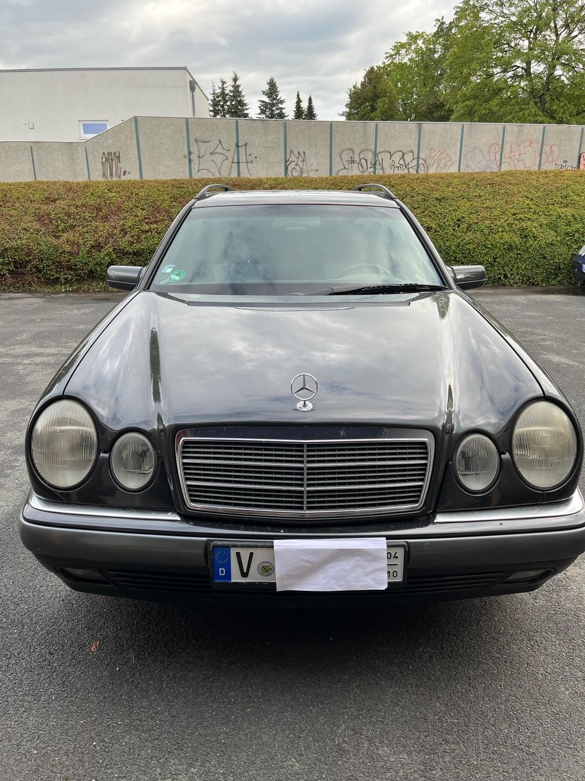 Mercedes-Benz E-Class #1