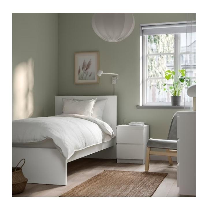 Bett 90x200 mit Lattenrost und Matratze #1