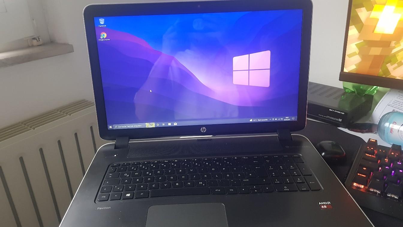 HP Pavilion 17 Notebook PC #1