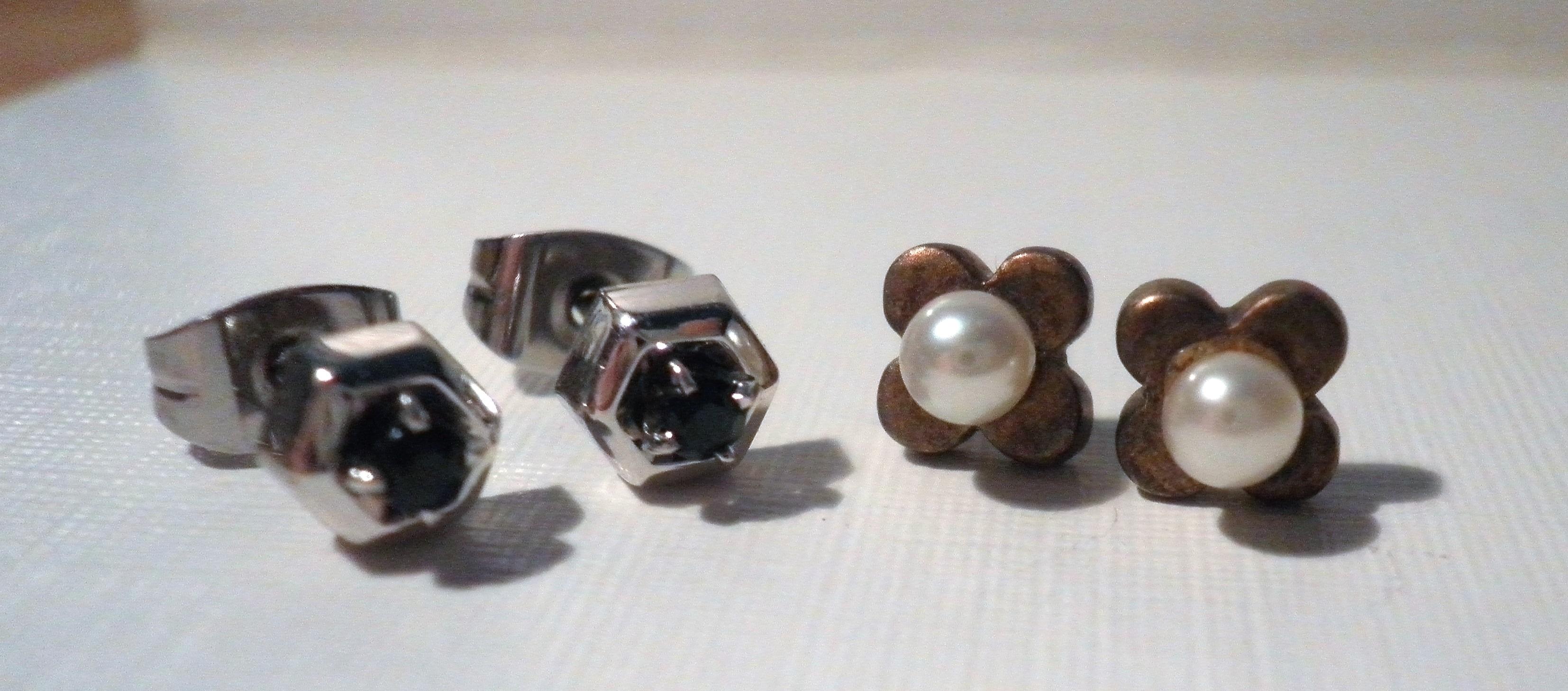 2 Paar Ohrstecker, silber/gold, Modeschmuck? #1