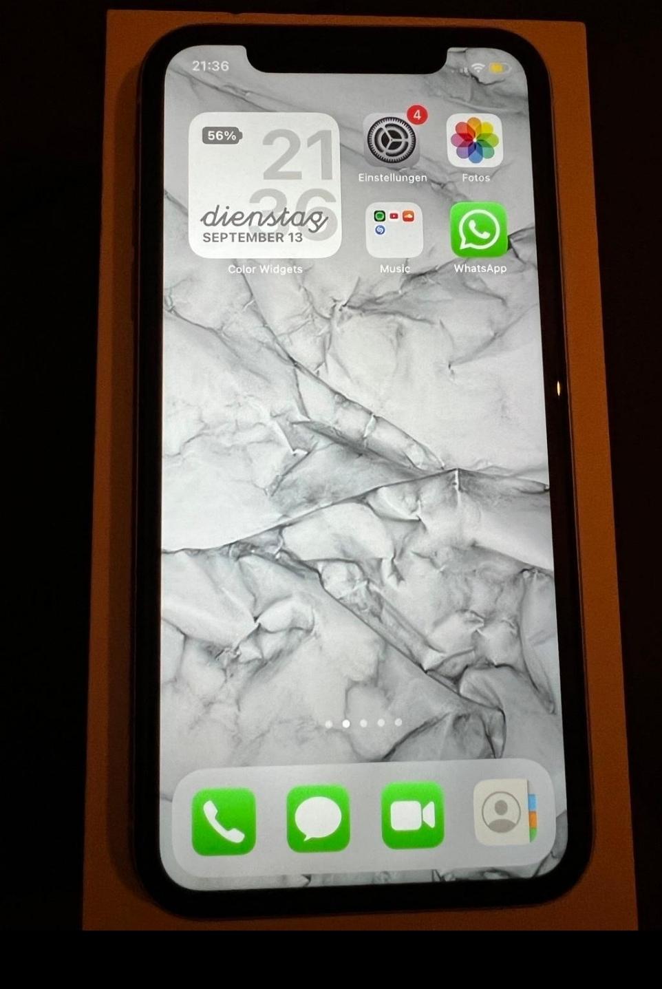 IPhone XR Geld 64gb #1