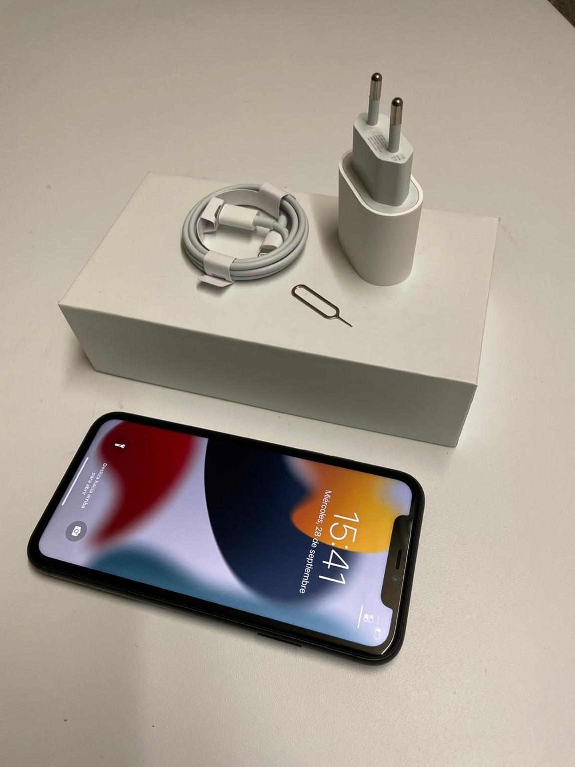 Iphone 11 64GB Black Edition Top Zustand #1