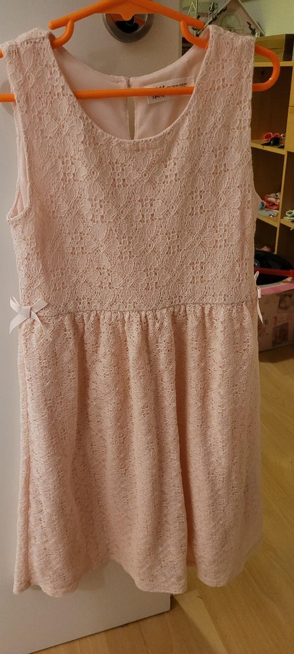 Rose Kleidchen Gr. 134/140 #1