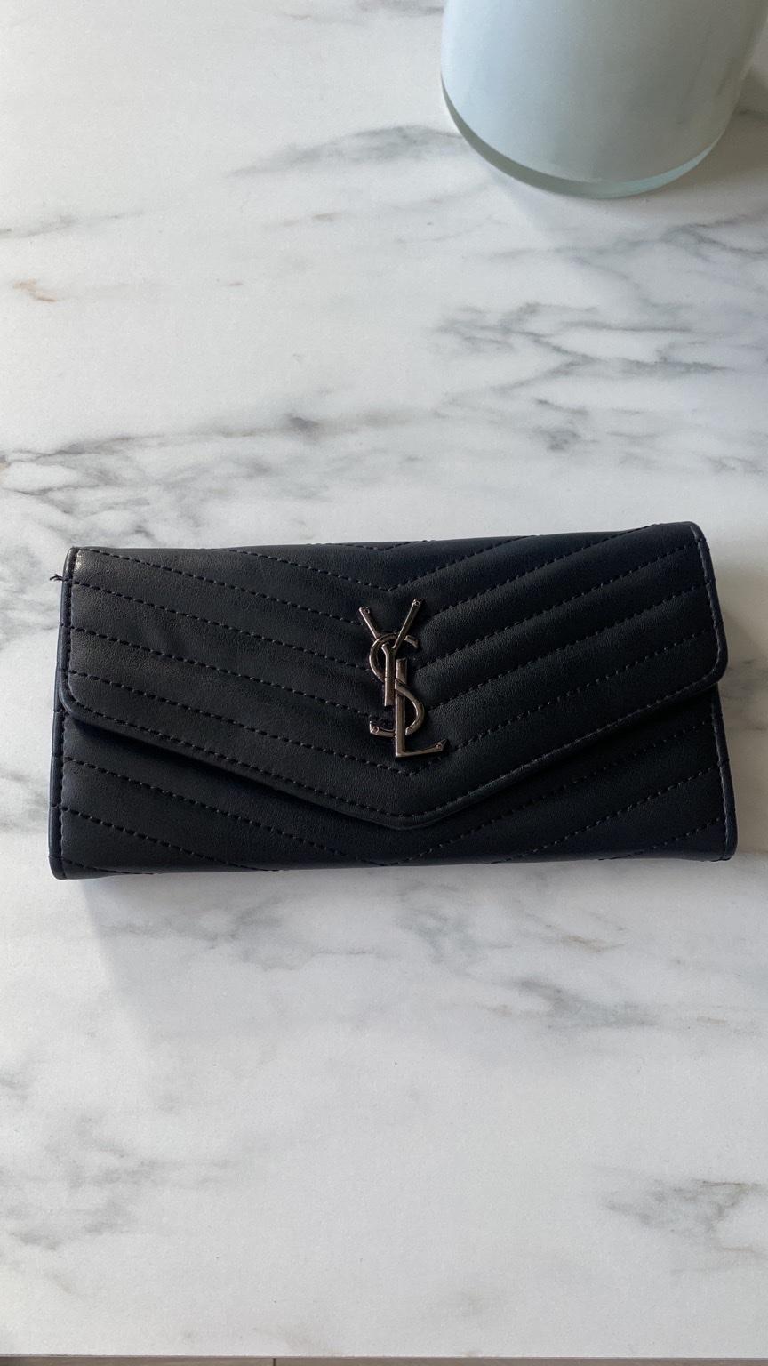 Portmonee in schwarz #1