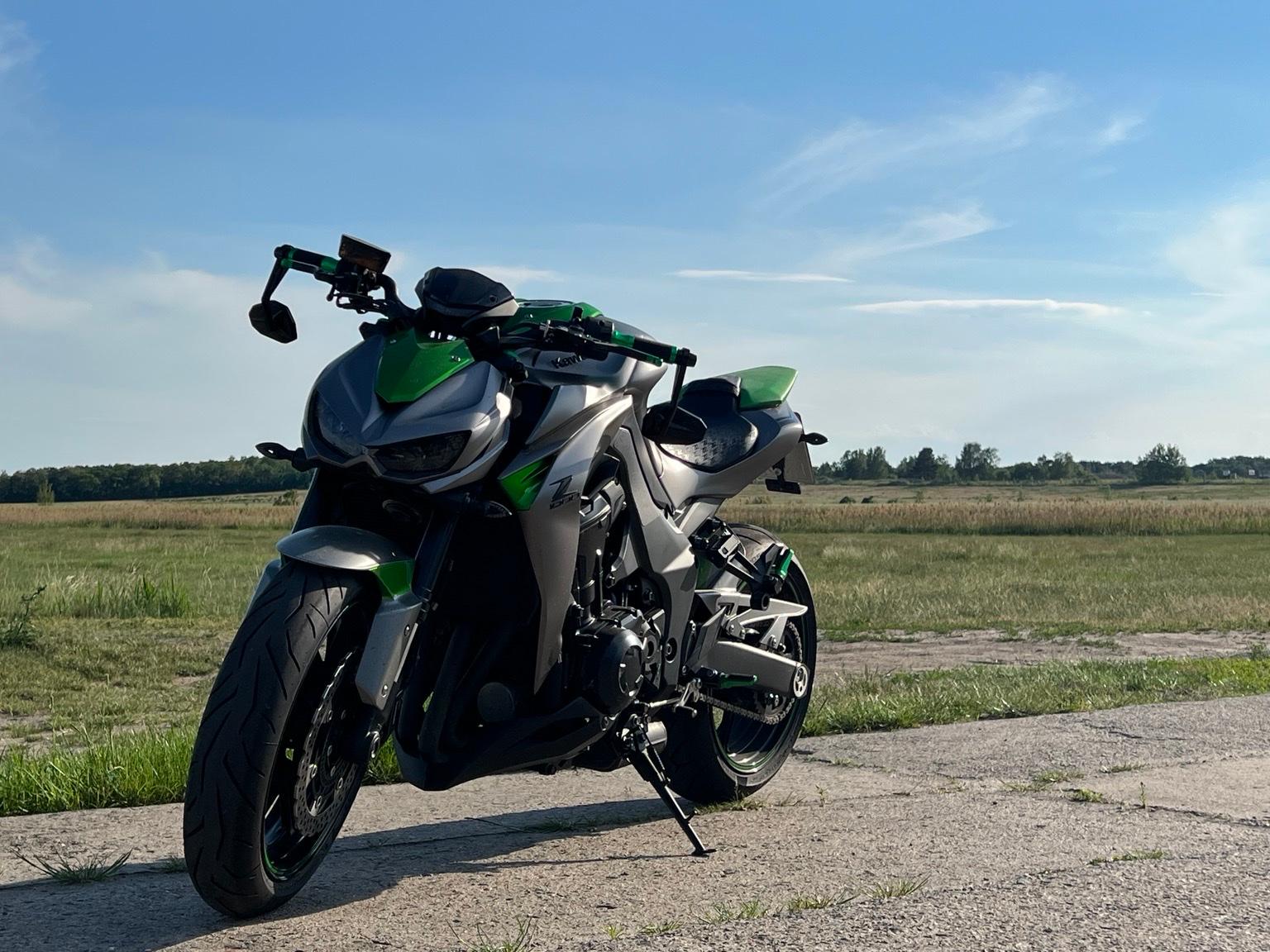 Kawasaki Z1000 ABS #1