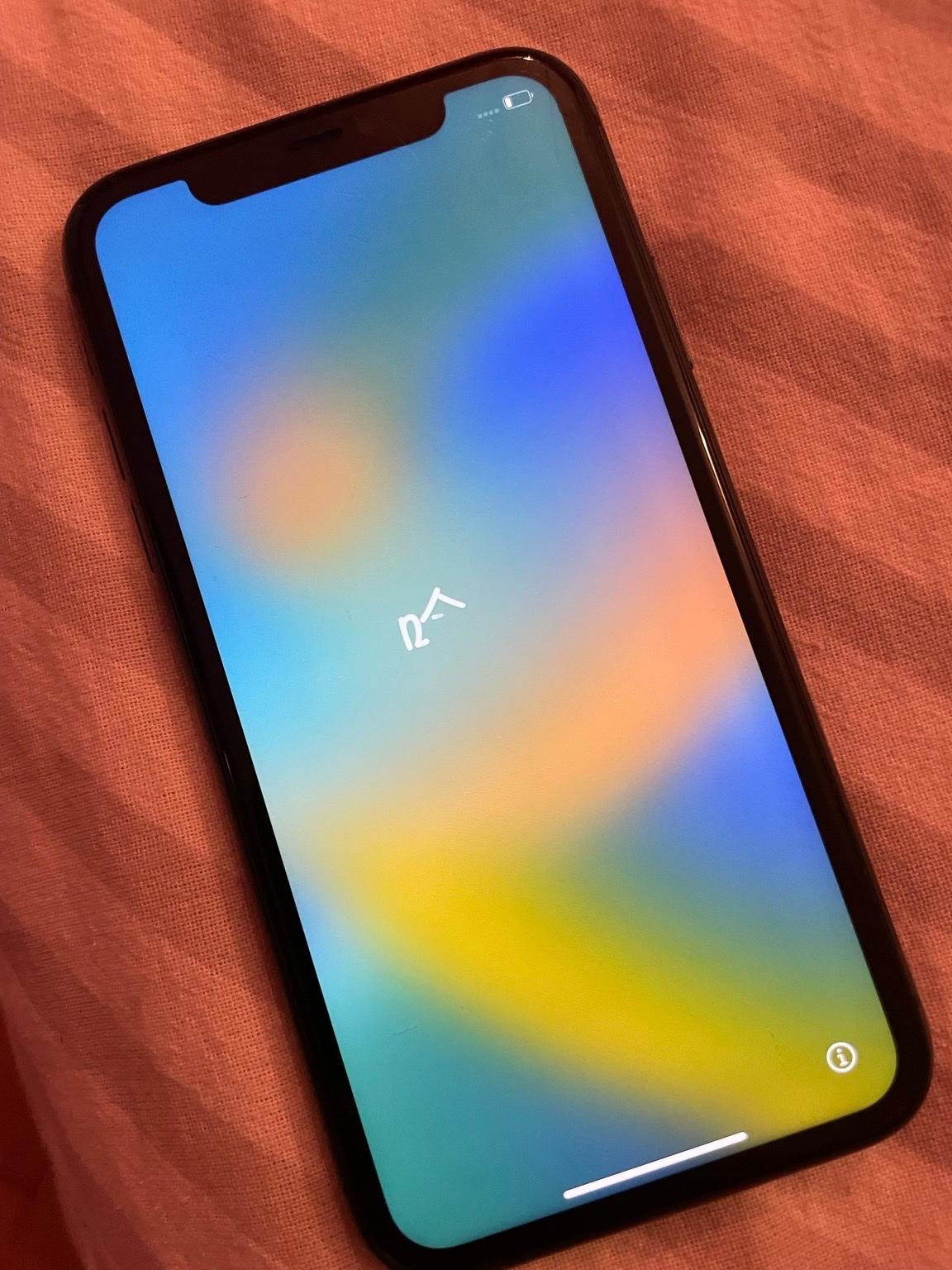 Apple iPhone 11 64GB / Top Zustand #1