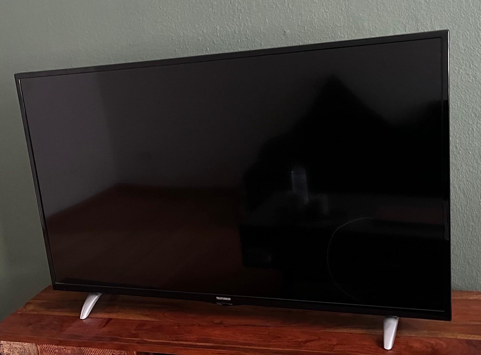 Telefunken TV Fernseher LED-TV 55 Zoll #1