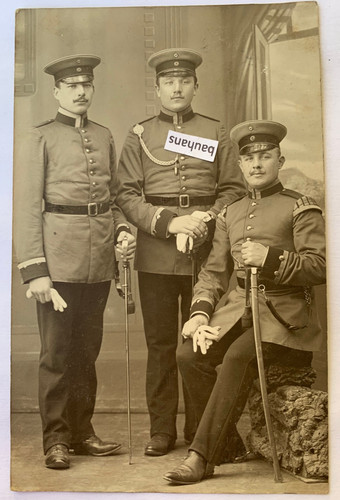 Foto soldaten mit säbel - foto,