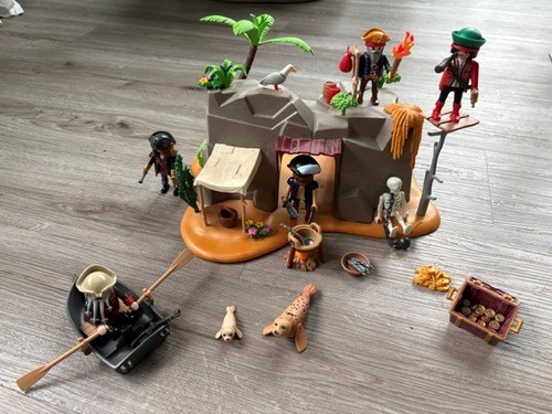 Playmobil piratenversteck - playmobil,