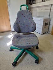 Moll Schreibtisch-Stuhl, mitwachsend, grünes Gestell, gebraucht