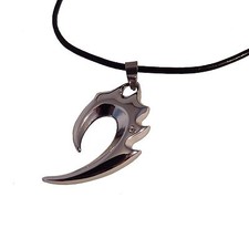 Zahn Anhänger Drache Flamme