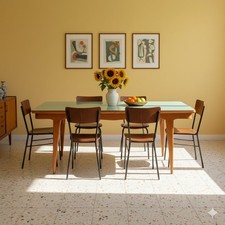 Vintage Tisch Bemaltes