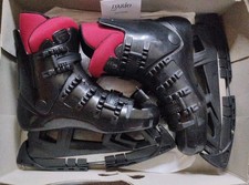 Dario moderne Schlittschuhe