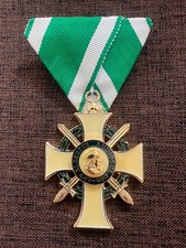 Albrechts-Orden Ritter 1. Klasse mit Schwerter am Dreicksband gute Nachfertigung