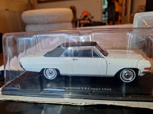 Modellauto opel diplomat - opel, v8