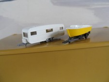Boot und Anhänger und Wohnwagen Auto PKW Fahrzeug 1:160 Wiking Spur N 768