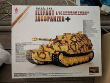 Hooben Elefant 1/16 Bausatz