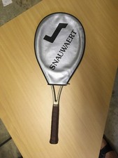 Alter Tennisschläger