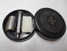 AEG Ibsen Torsionhobel Rasierhobel Nassrasierer D.R.G.M. mit Bakelit Etui 1930