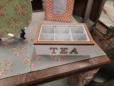 Teebox / Teekiste / Teebeutelspender, 6 Fächer, Rechteckig Weiss/Braun, 23x17x8