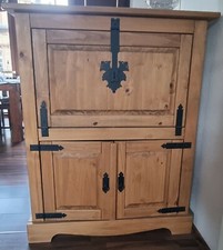 Weinschrank Mexico Hellbraun Natur Dekorativ Schwarze Beschläge