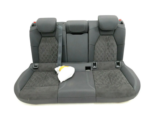 Audi limo rücksitz - 8y,