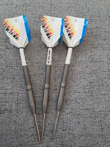 Target steeldarts gabriel - target,
