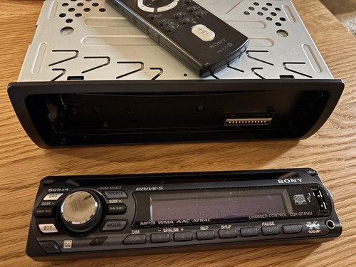 Sony compact disc - compact, cdx