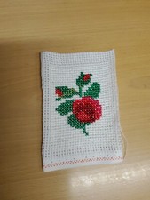 Kleines Stickbild Rote Rose