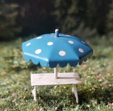 MMM Minatur H0 Möbel Mayer Sima Sonnenschirm blau Guss  alt antik 50er Jahre