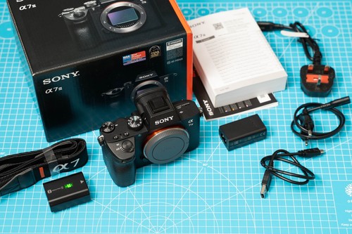 Sony alpha iii - alpha, 7