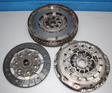 Schwungrad Lenkrad Druckplatte 123103008R Nissan X-Trail T32 dCi Bj.16