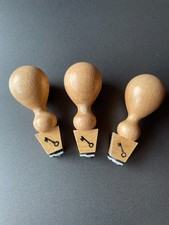 3 Bonuskartenstempel Stempel Schlüssel Schlüsseldienst Holz 10x10mm Restposten