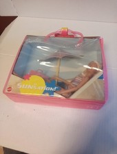 Orginal Barbie Puppe von 2001 mit Koffer nie Ausgepackt, Mattel, Sun Station!