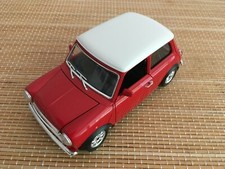 MINI COOPER MODELL Bburago (1/24), (ROT/WEISS)