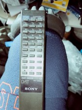 Original Sony RM-D690A