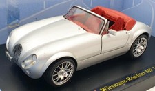 Revell scale diecast - revell,