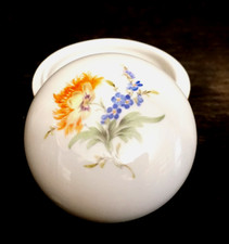Meissen Porzellan Deckeldose