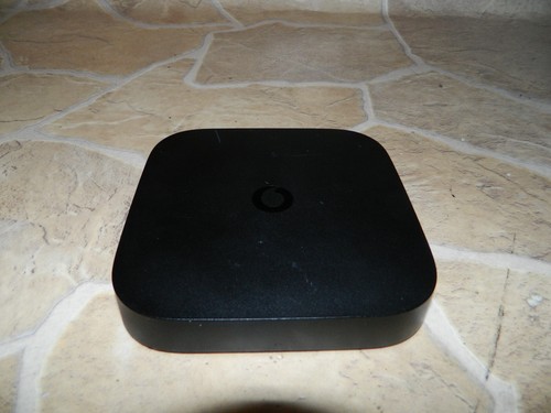 Vodafone giga cable box - cable,
