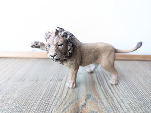 Schleich 14374 junglöwe - schleich,