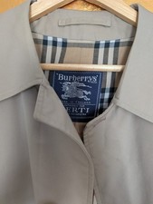 Original burberry mantel - original,