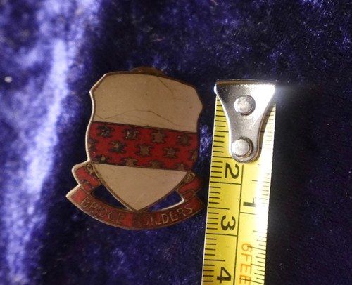 Unit crest 547th engineer - crest,