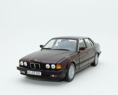 Bmw 730i limouine - limouine, e32