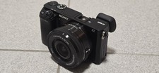Sony Alpha 6000 24,3 MP Spiegellose Systemkamera - Schwarz (Kit mit 16-50mm...