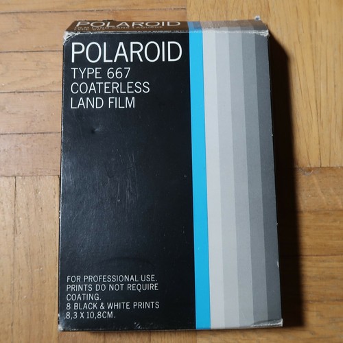Polaroid type 667 - 667, coaterless