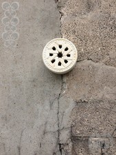 Wandleuchte aus Naturstein