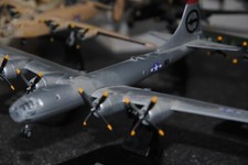 Modellflugzeug Boeing B-29 Metall 1:144