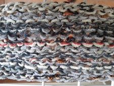 Dicker SCHAL mit Effektgarnen aller Art selbstgestrickt Handarbeit grau und bunt